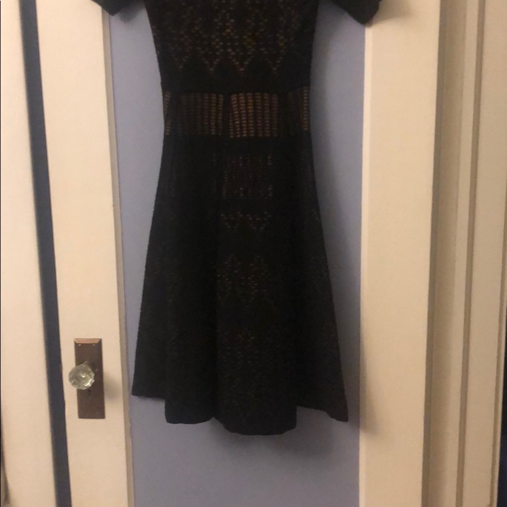 A.L.C. Short Sleeve Dress - Super Stretchy! - Picture 6 of 7